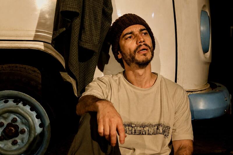 Lee Taylor em MANIFESTO